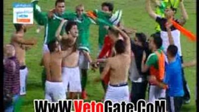 بالفيديو.. فرحة هستيرية للاعبى المصرى بالفوز القاتل أمام الاتحاد