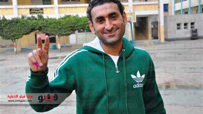 بالصور.. سمير يصوت بـ