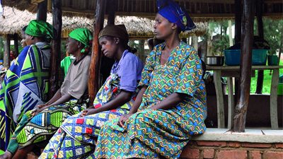 احتشاد 52 شخصية نسائية من العالم بالكونغو احتجاجًا على انتهاك حقوق المرأة بها