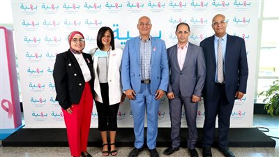 وزارة الهجرة تنظم زيارة خبيرين مصريين بالخارج لمستشفى بهية