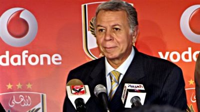 الأهلي يطالب 