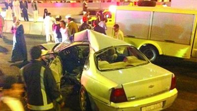 انقلاب 3 سيارات في حادث تصادم بموكب زفة بالإسماعيلية