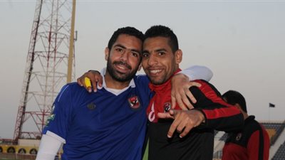 «فتحي وزكريا» يتوجهان إلى السعودية لأداء مناسك العمرة