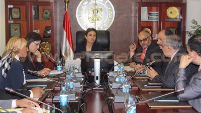 وزيرة التعاون الدولي تناقش دعم المشروعات التنموية بجامعة الأزهر