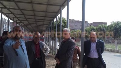 بالصور.. رئيس مدينة منوف يفتتح موقف «الحامول شبين الكوم»