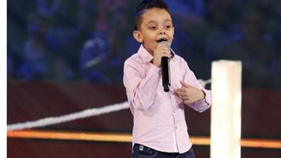 «السبكى» يعرض فيلما على «أحمد السيسي» وأمه تطلب 250 ألف جنيه