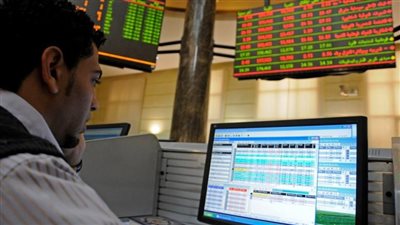 محلل مالي: استقرار أسعار النفط وراء ارتفاع مستوى التداول في البورصة