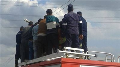 بالصور.. أهالي الشرقية يشيعون جنازة شهيد العريش