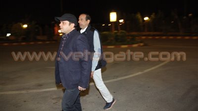 بالفيديووالصور.. نجوم الفن في عزاء شقيق صلاح عبد الله بمسجد الشرطة