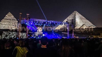 بالصور.. المتعة وجنون المزيكا مع «إبراهيم معلوف» في الأهرامات
