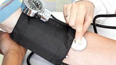 لمرضى الضغط المرتفع.. 10 نصائح لصيف بدون مشكلات صحية
