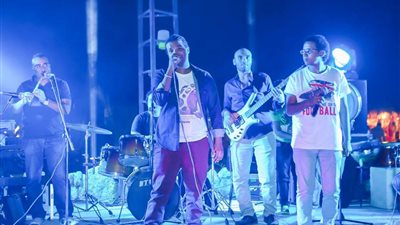 بالصور.. «منيب وبركشن باند» يتألقون في حفل سفاري «الواحة»