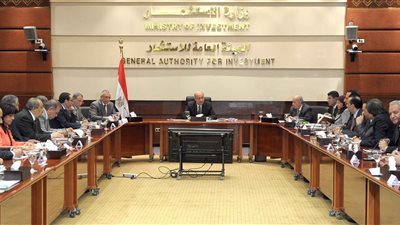 بالصور.. بدء لقاء رئيس الوزراء ونواب المنوفية