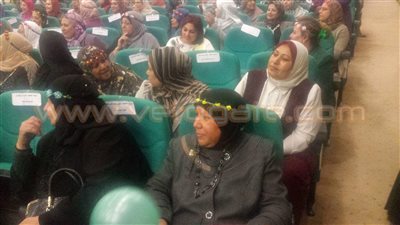 «التنمية الزراعي» بالوادي الجديد يختار ماجدة فرغلي أما مثالية