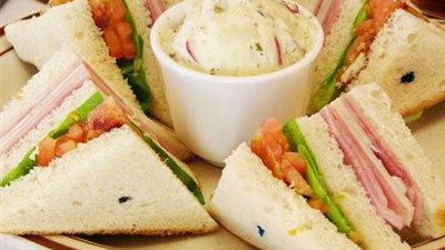 طريقة إعداد «توست بشرائح المرتديلا والشيدر»