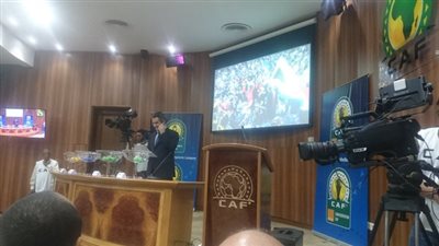 مجموعات نارية بدور الثمانية للكونفدرالية وغياب الفرق المصرية