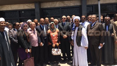 محافظ أسوان: مساندة شركة مصر للطيران يجب تفعيله لواقع ملموس