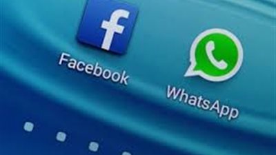 رسميًا.. إيقاف خدمات «فيس بوك وواتس آب» على هواتف بلاك بيري