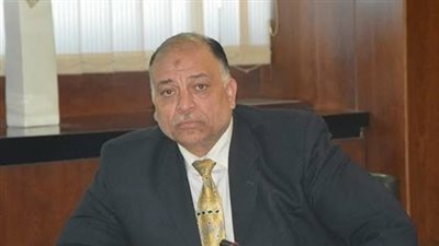 رئيس «ميناء القاهرة»: لست مسئولا عن زيادة مرتبات العاملين