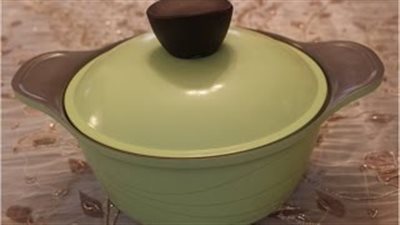 بالفيديو.. أسرار اختيار الأواني والسيراميك الأصلية.. اكتشفيها