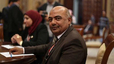 نائب يطالب بمد مترو الأنفاق إلى القناطر الخيرية