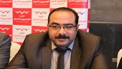 «الكومي» يشيد بإلغاء حبس «متظاهري 25 أبريل»: «حكم نزيه»