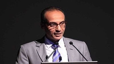 هيثم الحاج علي يطالب بتخصيص منفذ بيع دائم لهيئة الكتاب بكفر الشيخ