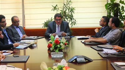 أكرم تيناوي: «زادت أرباح بنك المؤسسة العربية 4 مرات منذ تعييني»