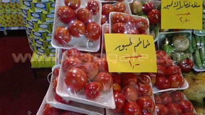 بالصور.. أسعار أهم السلع التموينية في معرض «أهلا رمضان»