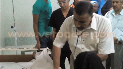 مكافأة لعمال النظافة ومجازاة ممرضة ونوبتجي بالوحدات الصحية في «صدفا»