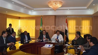 خطة تطوير شاملة للفيوم بالتعاون مع جهاز الخدمة الوطنية