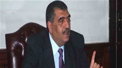 ملفات ساخنة على مائدة وزير قطاع الأعمال العام