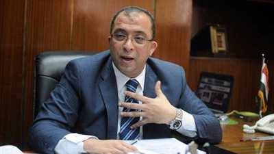 مصادر: التنمية المستدامة و«الخدمة المدنية» أسباب بقاء وزير التخطيط