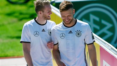 بالصور.. «ضحك وجد» في معسكر منتخب ألمانيا استعدادا لـ«يورو 2016»