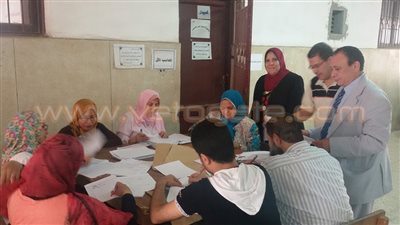 بالصور.. «تعليم القليوبية» تتابع تصحيح أوراق إجابات الإعدادية
