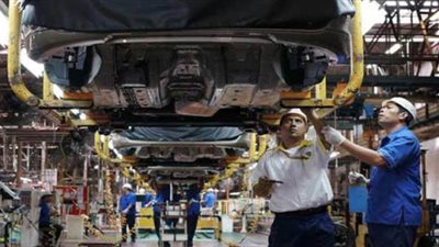 كورونا تتسبب في تعطيل إنتاج السيارة الكهربائية