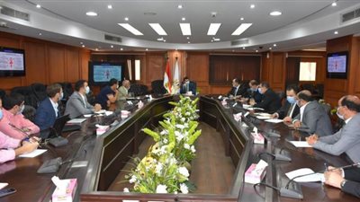 وزير الرياضة يبحث تصوارت حفلي القرعة والافتتاح مع اللجنة المنظمة لمونديال اليد