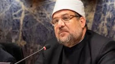 هل تمكن وزير الأوقاف من تحرير المساجد من أفكار الإخوان ؟