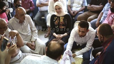 تابوهات الزواج تتكسر تحت وطأة كورونا | قصة مصورة