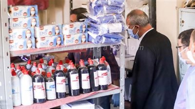 لجنة مستشفيات العزل بقنا تتابع سير العمل بحميات نجع حمادي | صور