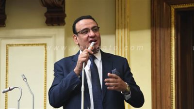 رئيس البرلمان ممازحا صلاح حسب الله: 