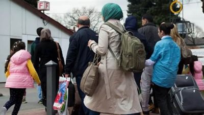 أب سوري لاجئ في ألمانيا يطلب 