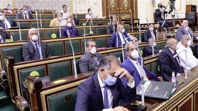 بعد اعتراض من النائبات.. مجلس النواب يرجئ حسم نسبة المرأة بالشيوخ