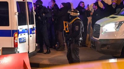 إصابة 3 أشخاص بينهم شرطيان بإطلاق نار في موسكو