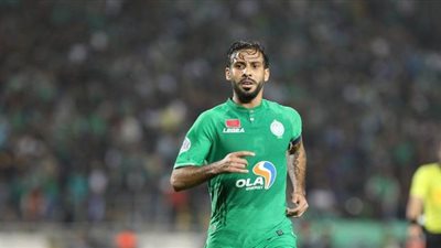 منافس الزمالك.. الرجاء يتوصل إلى اتفاق لتجديد عقد لاعبه محسن متولي