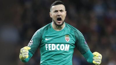 أولمبياكوس اليوناني يهدد صفقة نادي النصر السعودي