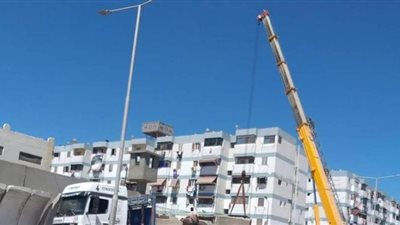 إزالة الحواجز الخرسانية من محيط المنشآت الشرطية ببورسعيد