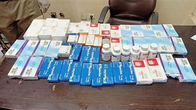 ضبط عالق مصري حاول تهريب أدوية بشرية داخل حقائبه بمطار سوهاج