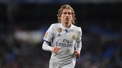 مودريتش يحدد موعد اعتزاله في هذا النادي