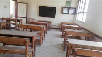 ببوابات تعقيم وكواشف حرارة.. تجهيز 60 لجنة لامتحانات الثانوية ببني سويف | صور